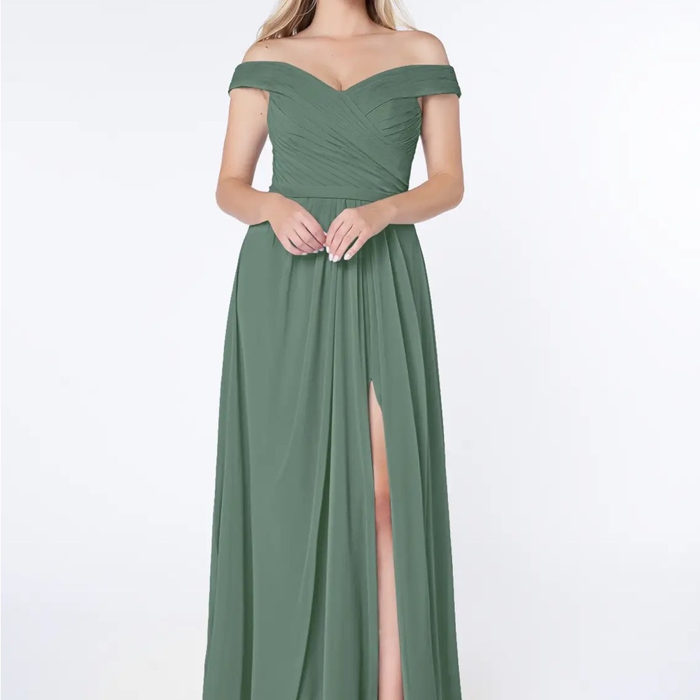 Like-New Azazie Off-Shoulder Maxi Dress in Eucalyptus